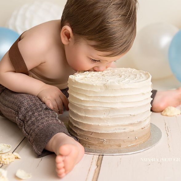 cake smash fotografering barnfotograf natasha tårta norrkoping